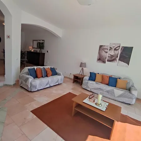 Magna Near The Strip With Bbq, Ac, Balcony, Parking, 4 Tvs And Free Wifi Villa Albufeira