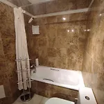 Magna Near The Strip With Bbq, Ac, Balcony, Parking, 4 Tvs And Free Wifi * Albufeira